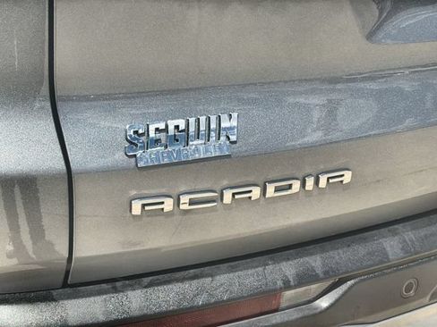 Certified 2026 GMC Acadia Elevation w/ Elevation Premium Package FWD image 31