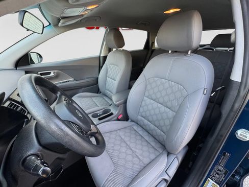 Used 2019 Kia Niro LX FWD image 13