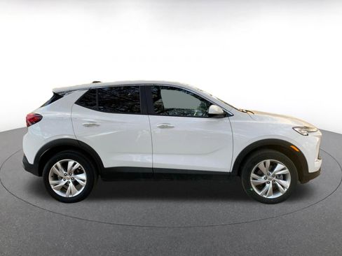 Used 2025 Buick Encore GX Preferred image 8