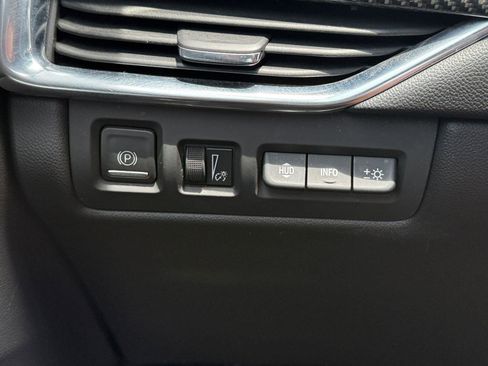 Used 2021 Cadillac XT4 Sport AWD/4WD image 25