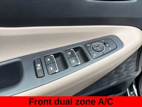 Used 2023 Hyundai Santa Fe SEL AWD/4WD image 16