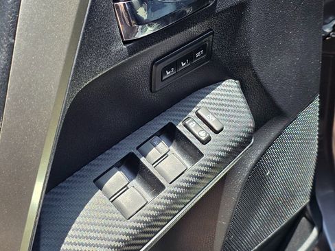 Used 2015 Toyota RAV4 Limited w/ Technology Package FWD image 29