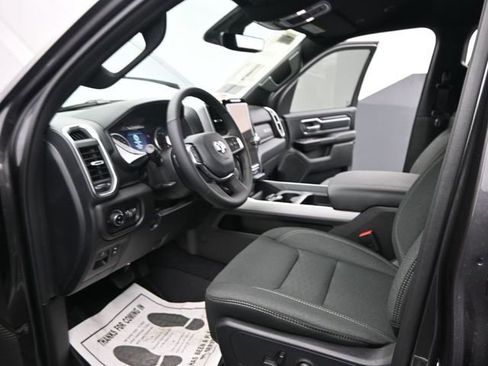 New 2026 RAM 1500 Big Horn AWD/4WD image 9
