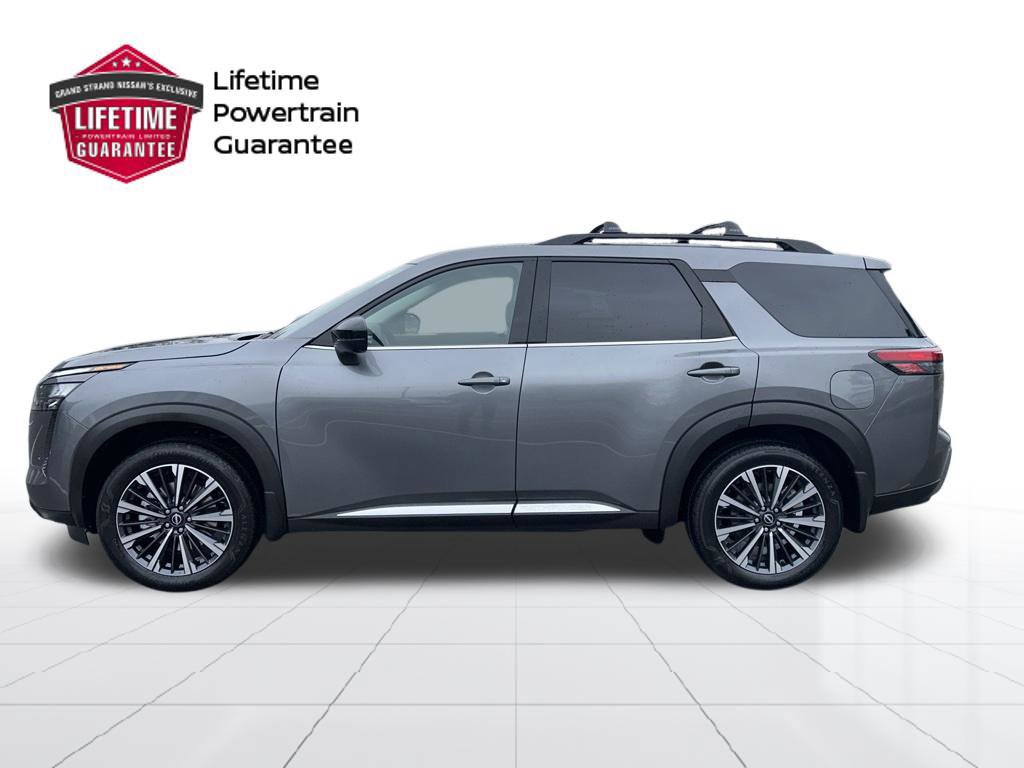 New 2026 Nissan Pathfinder Platinum w/ Cargo Package FWD image 2