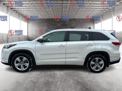 Used 2017 Toyota Highlander Limited image 8