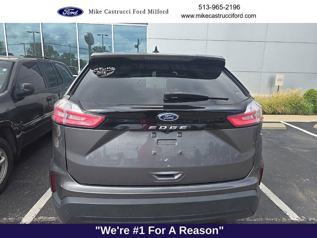 Used 2021 Ford Edge SE FWD image 4
