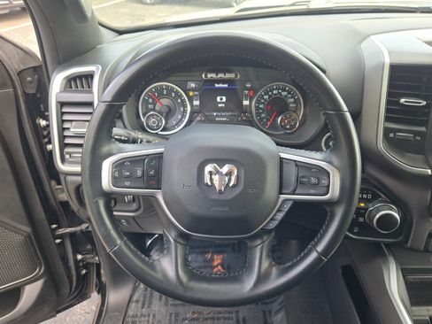 Used 2022 RAM 1500 Big Horn AWD/4WD image 31