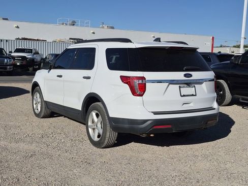 Used 2018 Ford Explorer FWD image 8