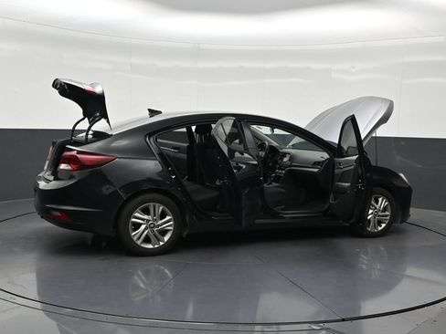 Used 2020 Hyundai Elantra SEL w/ Cargo Package (C1) FWD image 31
