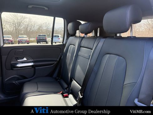 New 2026 Mercedes-Benz GLB 250 4MATIC image 15