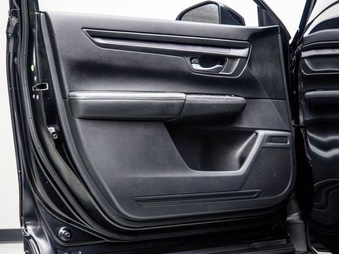 Used 2023 Honda CR-V LX image 30