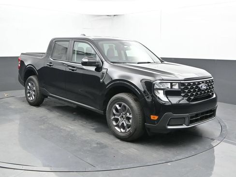 New 2026 Ford Maverick XLT w/ Equipment Group 301A AWD/4WD image 5