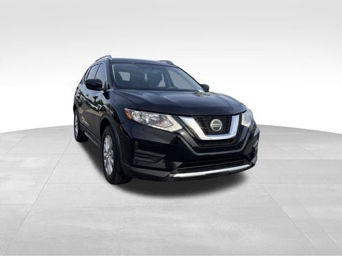 Used 2018 Nissan Rogue SV FWD image 7