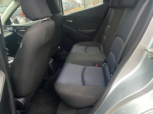 Used 2019 Toyota Yaris LE image 20