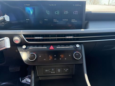 Used 2025 Hyundai Sonata SEL image 17