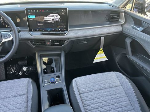 New 2026 Volkswagen Tiguan S FWD image 12