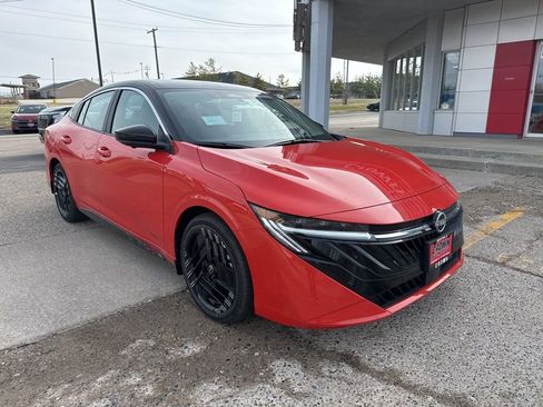 New 2026 Nissan Sentra SR w/ SR Premium Package image 2