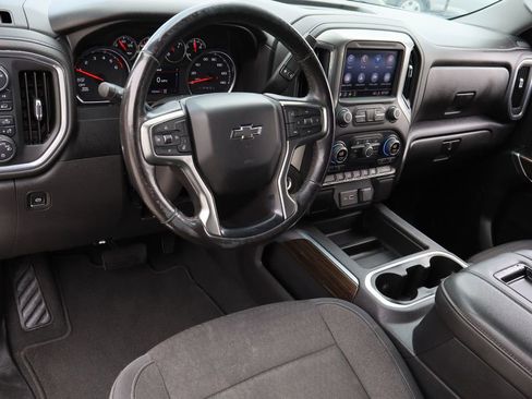 Used 2021 Chevrolet Silverado 1500 RST AWD/4WD image 12