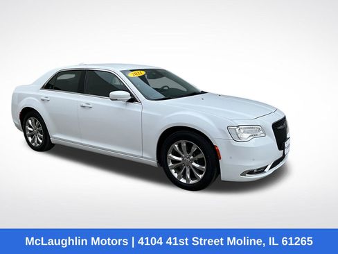 Used 2021 Chrysler 300 Touring L image 22