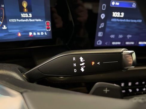 Used 2026 Chevrolet Equinox LT image 44