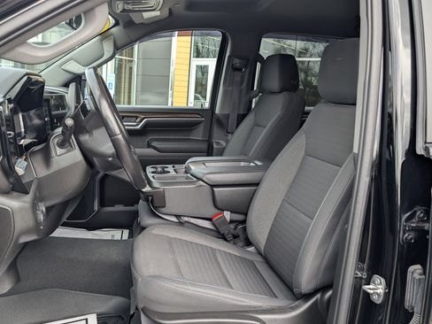 Used 2022 Chevrolet Silverado 1500 LT AWD/4WD image 14