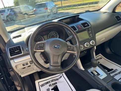Used 2016 Subaru Forester 2.5i w/ Alloy Wheel Package image 8
