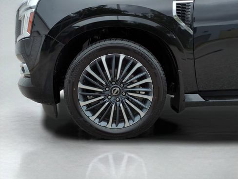 Certified 2025 Nissan Armada Platinum Reserve w/ Convenience Package AWD/4WD image 27