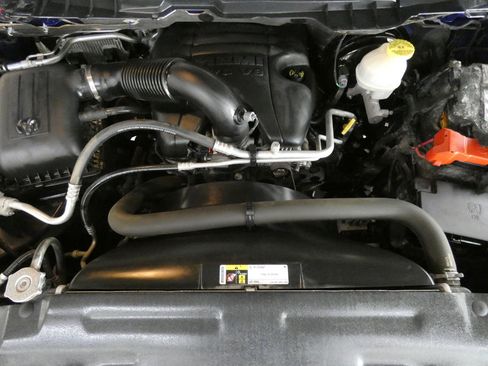 Used 2017 RAM 1500 Laramie w/ Convenience Group AWD/4WD image 28