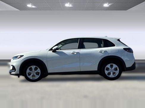 Used 2024 Honda HR-V LX image 2