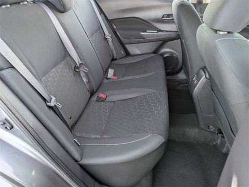 Used 2024 Nissan Kicks SV image 27