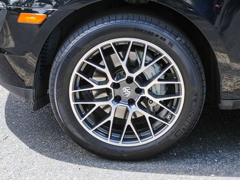 Used 2018 Porsche Macan S AWD/4WD image 9