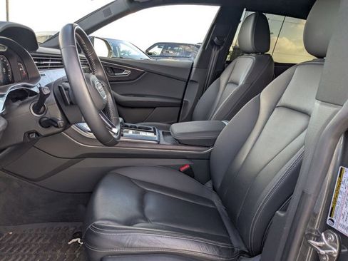 Used 2019 Audi Q8 Prestige image 13