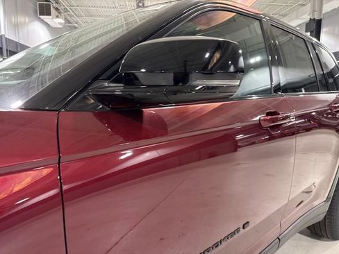 New 2025 Jeep Grand Cherokee Limited image 4