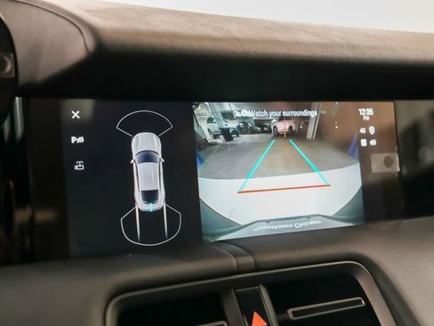 Certified 2025 Porsche Taycan AWD/4WD image 31