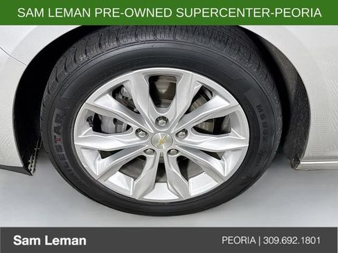 Used 2019 Chevrolet Malibu LT FWD image 28