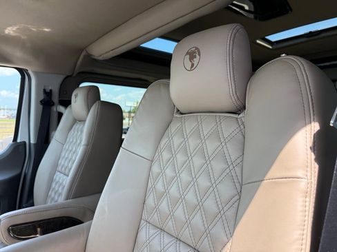 New 2025 Ford Transit 150 Low Roof AWD image 17