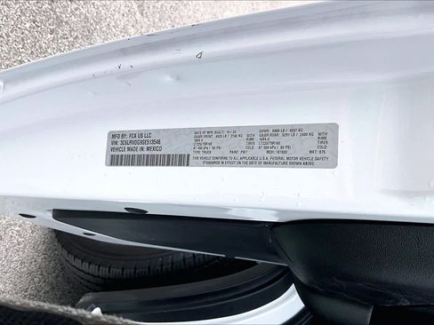 Used 2025 RAM ProMaster 2500 w/ Convenience Group FWD image 31