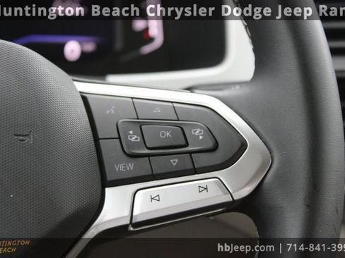 Used 2022 Volkswagen Atlas SE image 17