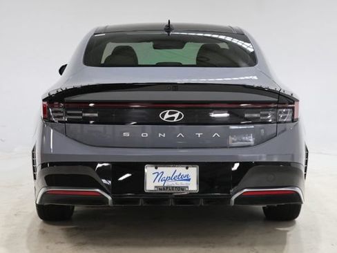 Used 2024 Hyundai Sonata SEL w/ Convenience Package FWD image 6
