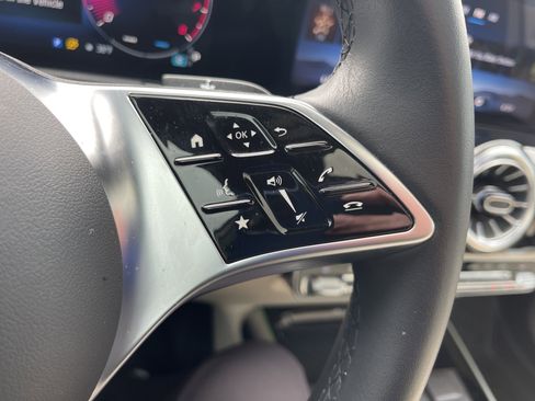 Certified 2025 Mercedes-Benz GLA 250 image 20