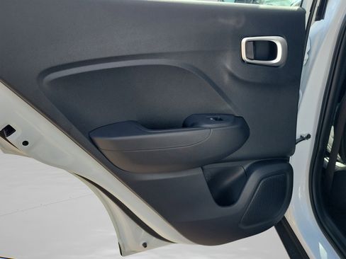 New 2026 Hyundai Venue SEL image 8