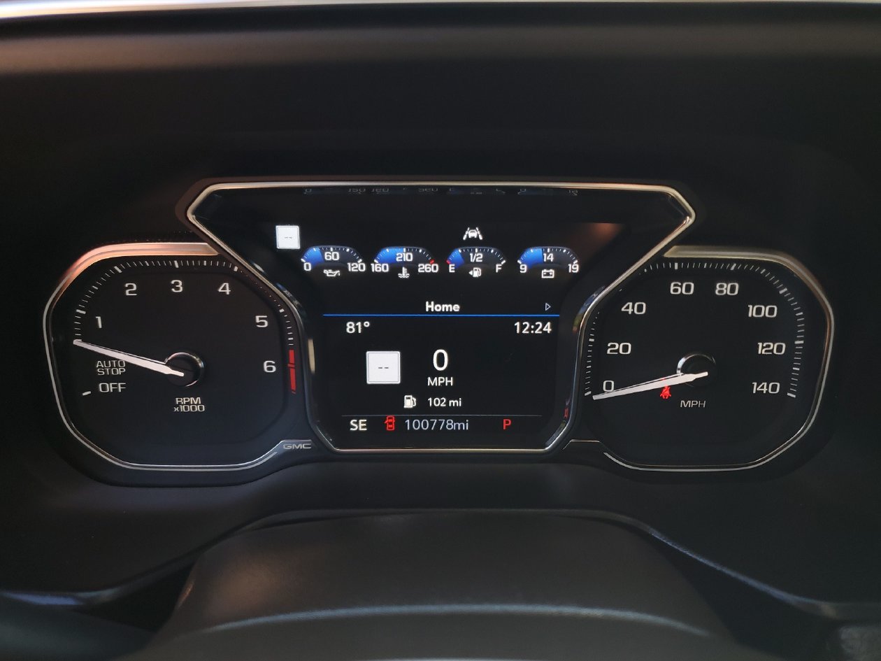Used 2021 GMC Yukon Denali w/ Denali Premium Package RWD image 30