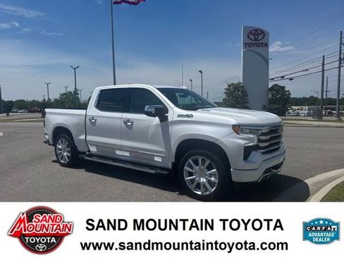Used 2023 Chevrolet Silverado 1500 High Country AWD/4WD image 1