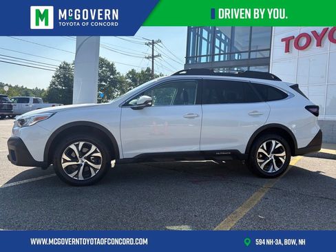 Used 2022 Subaru Outback Limited XT w/ Tech Package 2 AWD/4WD image 2