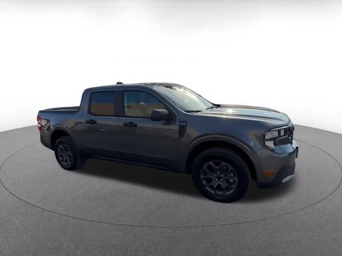 Used 2026 Ford Maverick XLT FWD image 2
