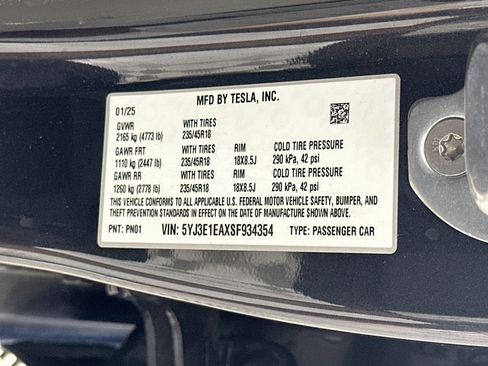 Used 2025 Tesla Model 3 Long Range RWD image 12
