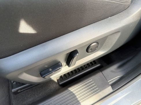 Certified 2023 Nissan Rogue SV image 16