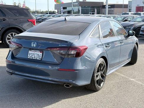Used 2025 Honda Civic Sport image 5