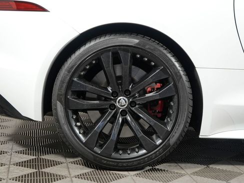 Used 2024 Jaguar F-TYPE R-Dynamic RWD image 13