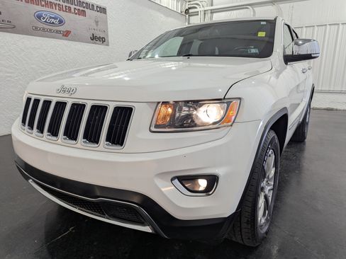 Used 2015 Jeep Grand Cherokee Limited image 3